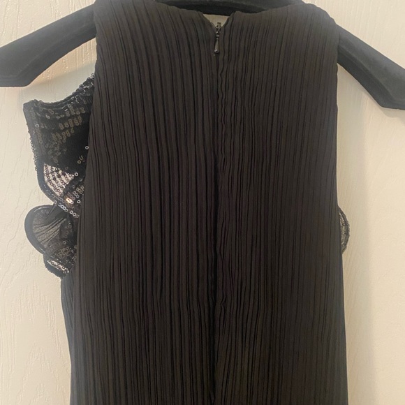 Stunning Badgley Mischka black pleated sequin ruffle gown. Worn once. - Picture 10 of 12